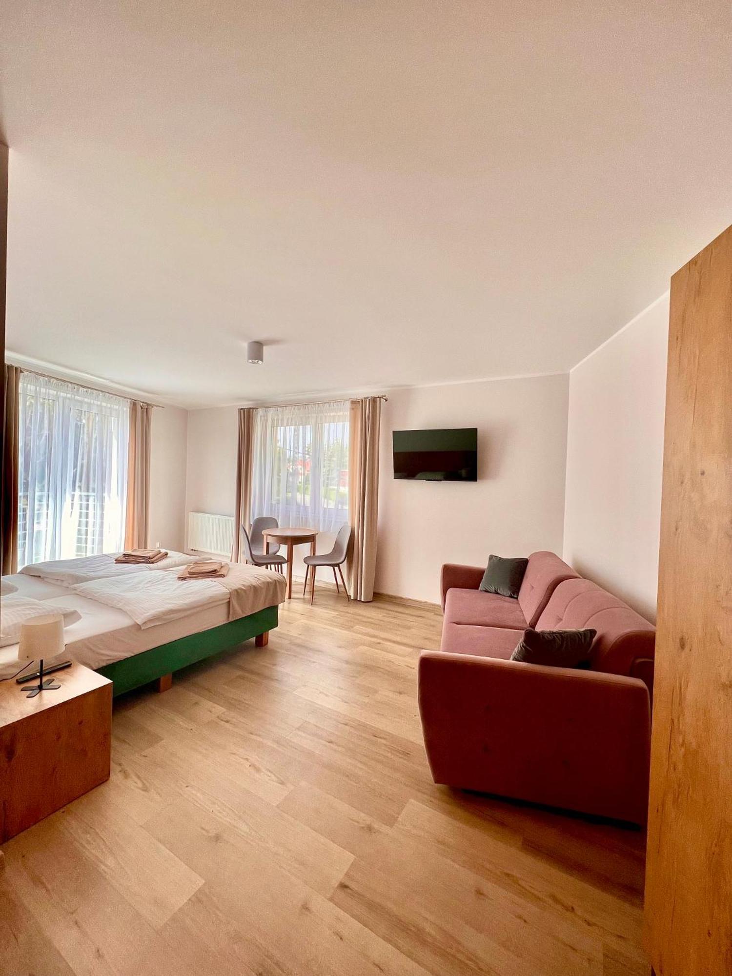 Wenecja Polnocy Apartman Łeba Kültér fotó